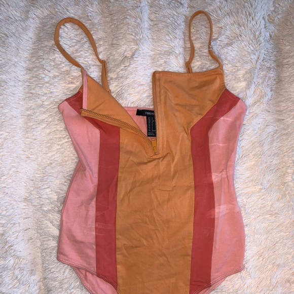 Multicolore Bodysuit - Picture 3 of 4